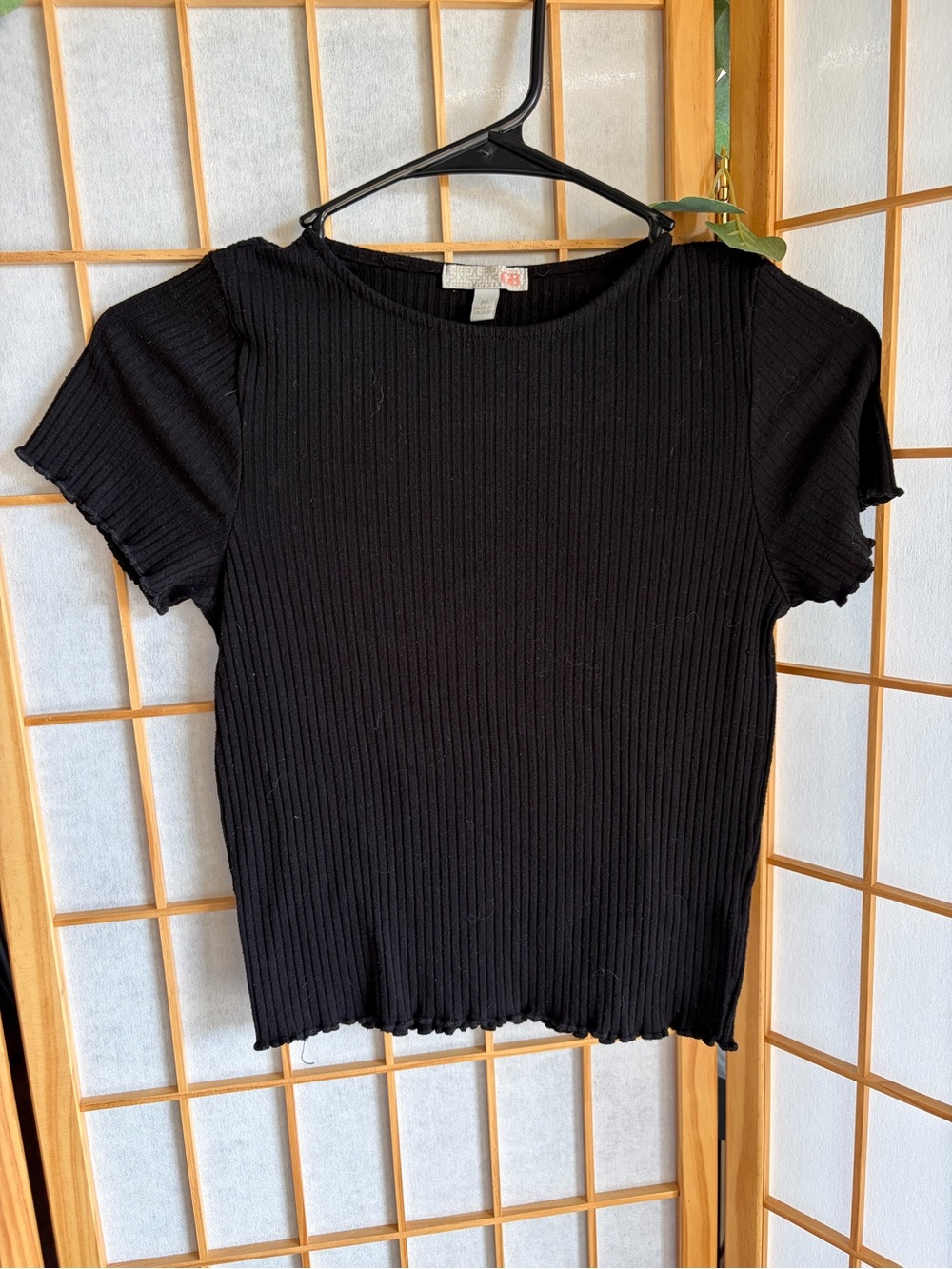 Gianni Bini Black Ribbed Short Sleeve Tee